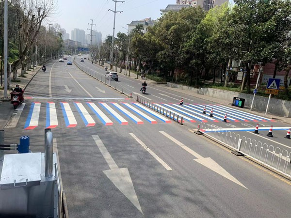 彩色道路標(biāo)線案例